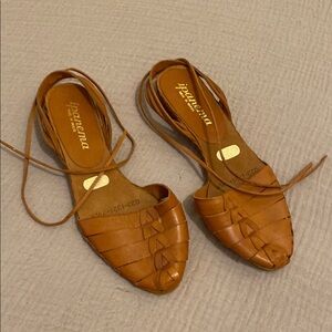 Ipanema Women's Brown Flats. Size 7.5